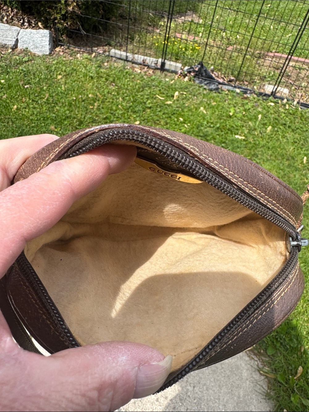 Gucci Plus GG Monogram Shoulder Bag. - Picture 6 of 13